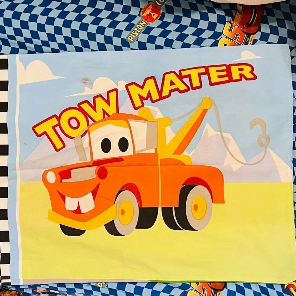 DISNEY Pixar CARS Lightning McQueen Racing Flat Sheet & 2 Pillowcases TWIN